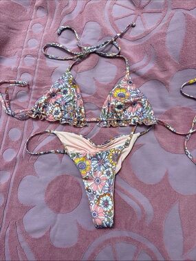 Floral Tie-Back Triangle Bikini Set - Pink Multi